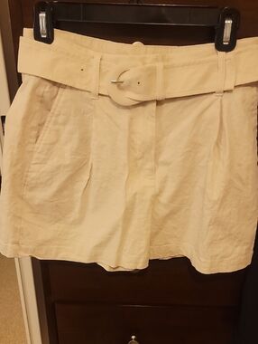 Express Beige Linen/rayon Belted Shorts Size 6